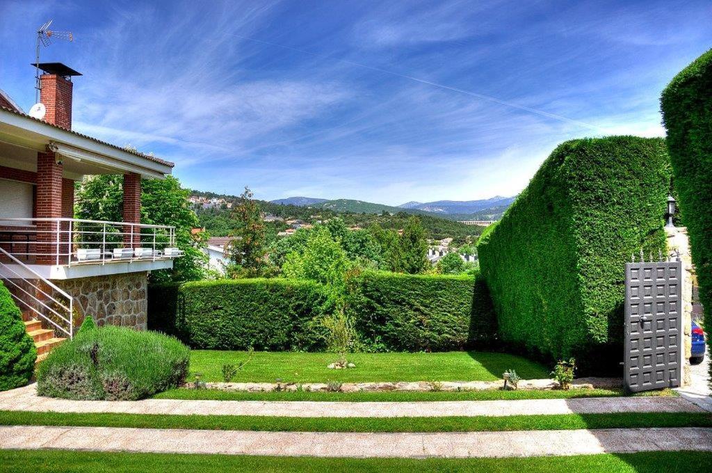 Casa Bellavista Becerril Villa Becerril de la Sierra Buitenkant foto